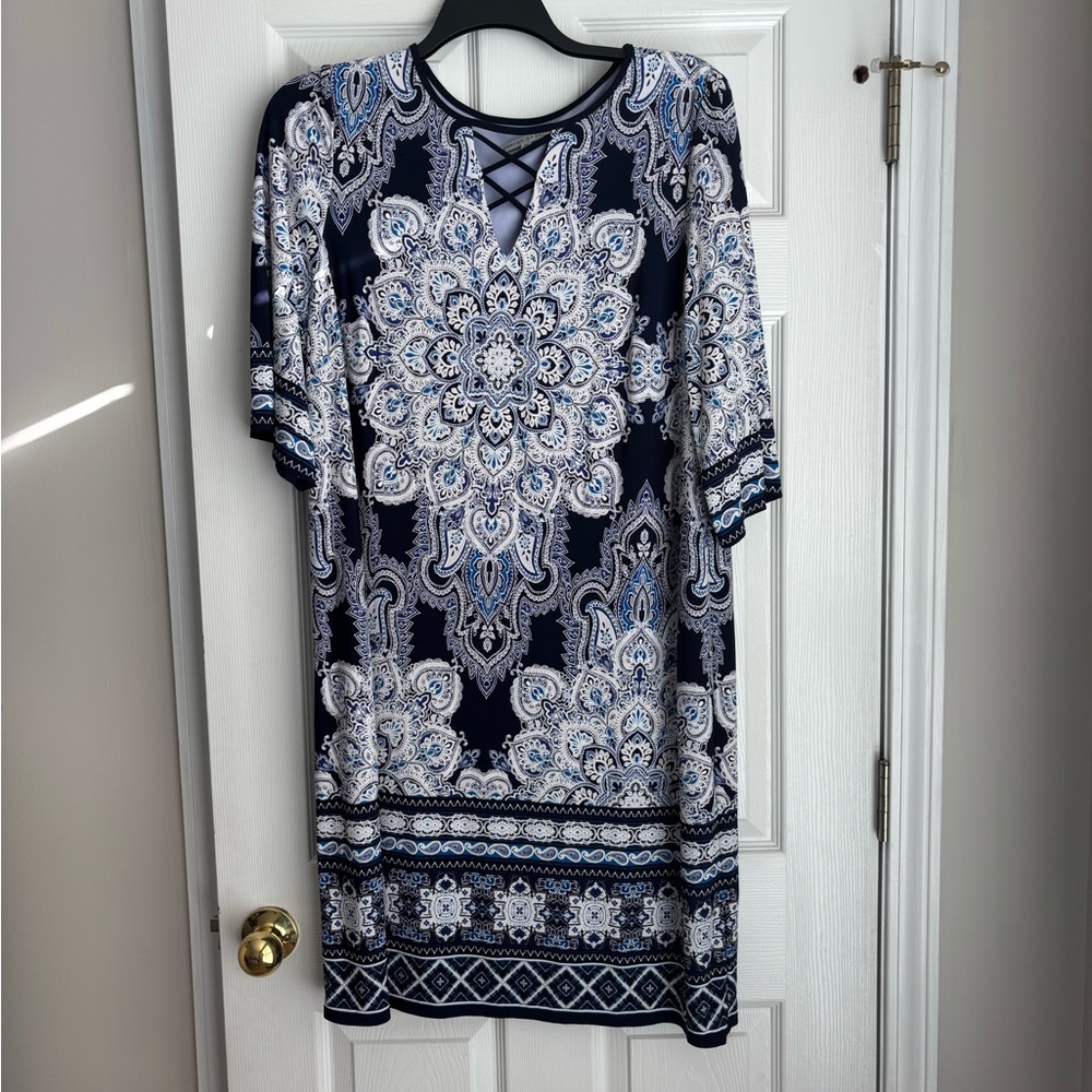 Sandra Darren Navy and White Long Sleeve Dress